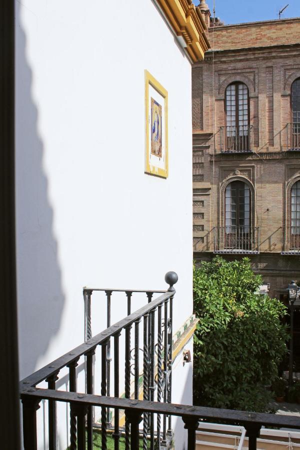 Isa Sevilla Sevilha Exterior foto